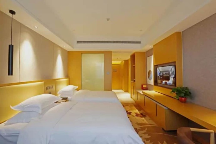 Imagen de la habitación del Hotel Zijing International. Foto 8