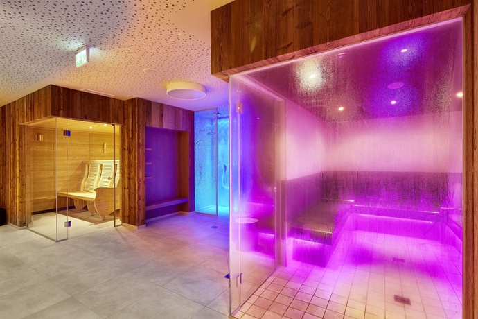 Imagen general del Hotel Zillergrundrock Luxury Mountain Resort. Foto 4