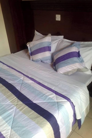 Imagen de la habitación del Hotel Zillian Park. Foto 13