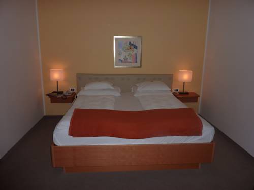 Imagen de la habitación del Hotel Zima. Foto 13