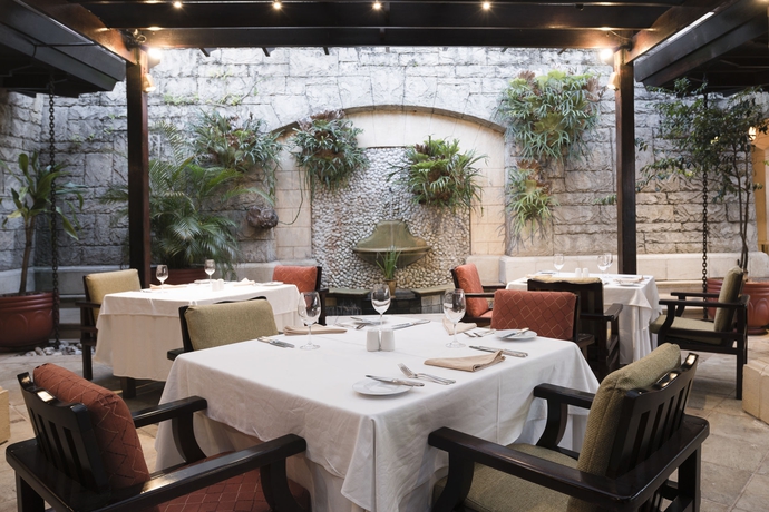 Imagen del bar/restaurante del Hotel Zimbali Lodge. Foto 2