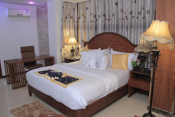Imagen de la habitación del Hotel Zimbo Golden. Foto 14