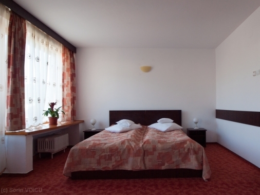 Imagen de la habitación del Hotel Zimbru. Foto 2