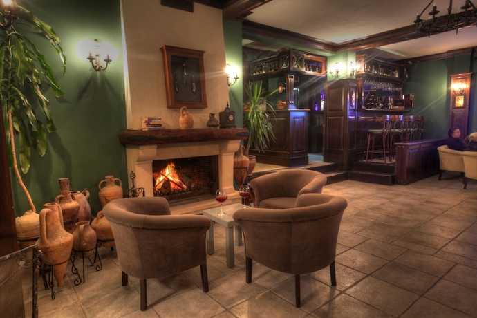 Imagen de los interiores del Hotel Zinos. Foto 19