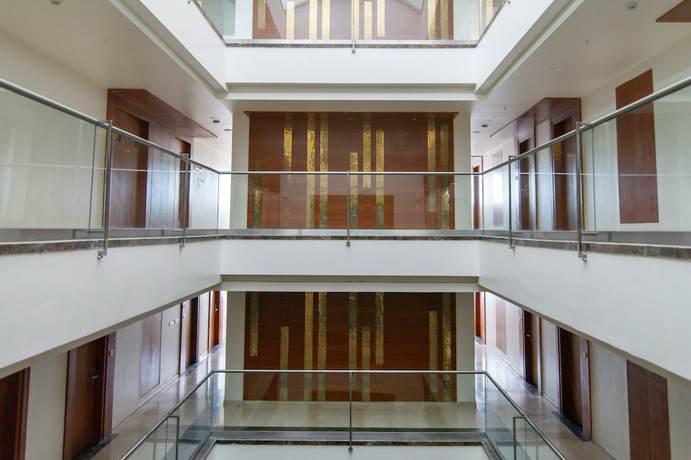 Imagen de los interiores del Hotel Zion A Luxurious Bangalore. Foto 18