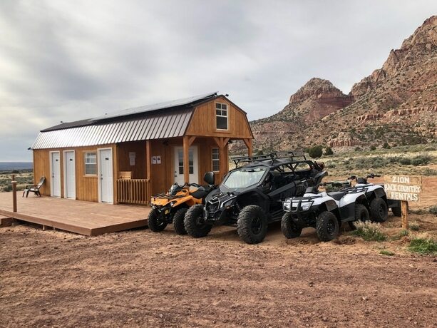 Imagen general del Hotel Zion Luxury Camping. Foto 11