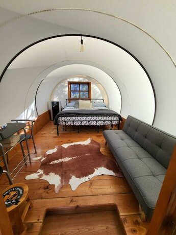 Imagen de la habitación del Hotel Zion View Camping. Foto 13