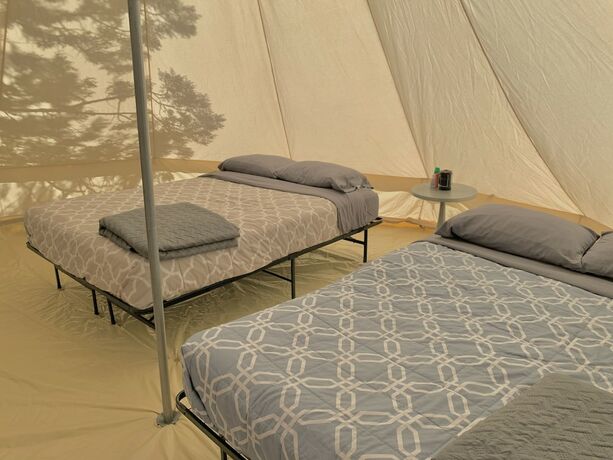 Imagen de la habitación del Hotel Zion View Camping. Foto 17