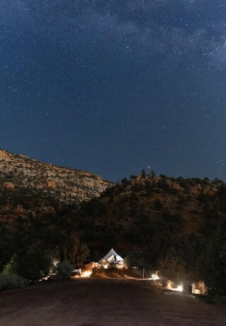 Imagen general del Hotel Zion View Camping. Foto 7