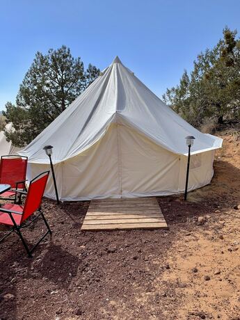Imagen de la habitación del Hotel Zion View Camping. Foto 18