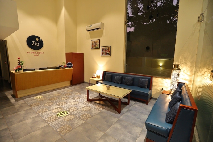 Imagen de los interiores del Hotel Zip By Sprees Hyde Goa. Foto 18