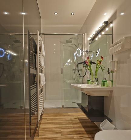 Imagen de la habitación del Hotel Zipser. Foto 11