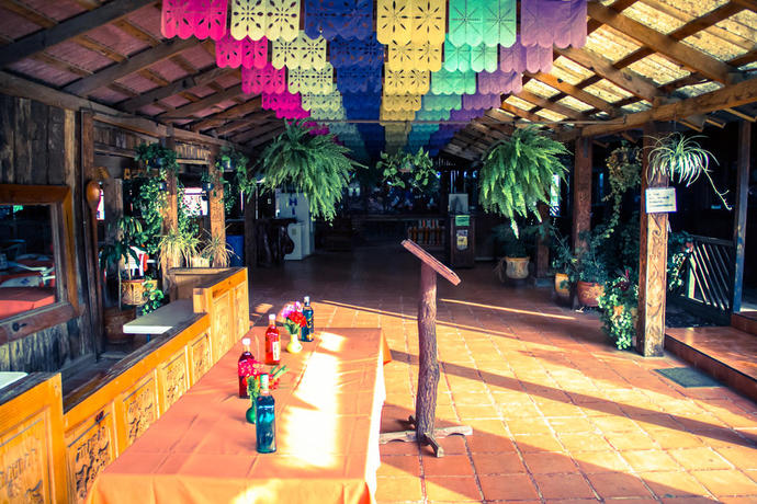 Imagen de los interiores del Hotel Zirahuén Forest & Resort. Foto 9