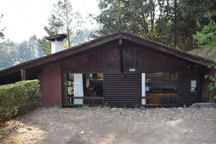 Imagen de la habitación del Hotel Zirahuen Forest and Resort. Foto 22