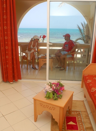 Imagen general del Hotel Zita Beach Resort. Foto 6