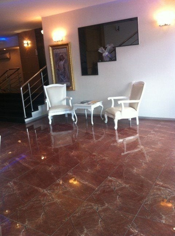 Imagen de los interiores del Hotel Ziyapasa Park. Foto 9