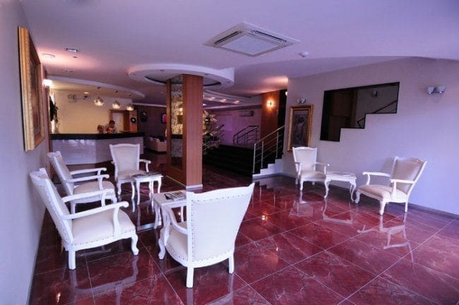 Imagen de los interiores del Hotel Ziyapasa Park. Foto 11