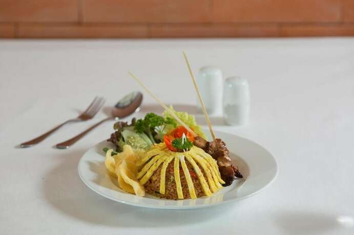 Imagen general del Hotel Zizz Convention. Foto 5