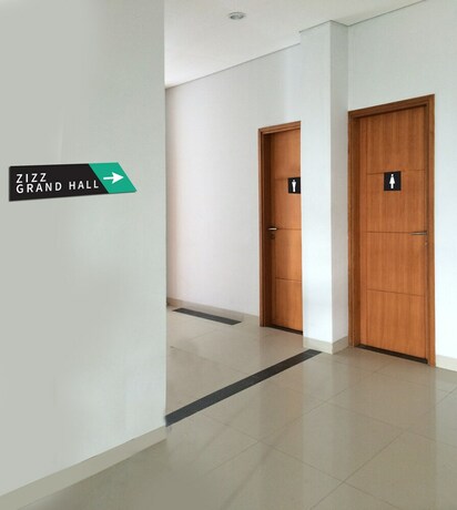 Imagen de los interiores del Hotel Zizz Convention. Foto 28