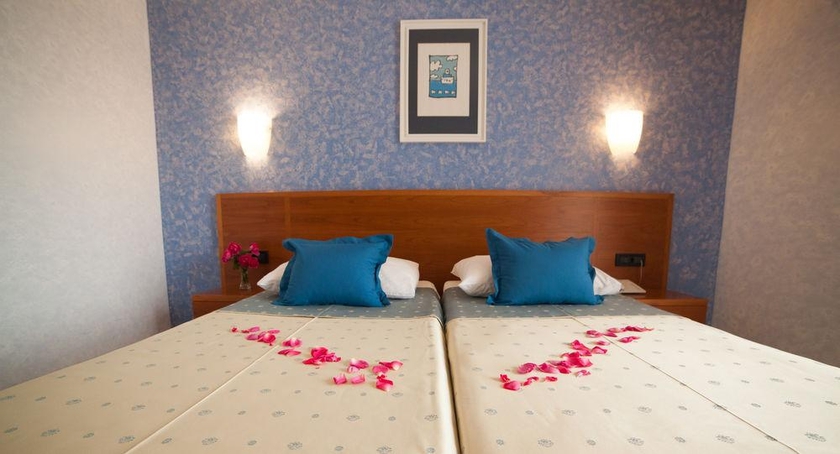 Imagen general del Hotel Zlatni Lav. Foto 2