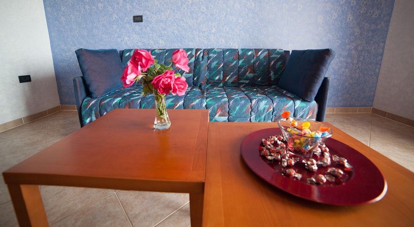 Imagen general del Hotel Zlatni Lav. Foto 11