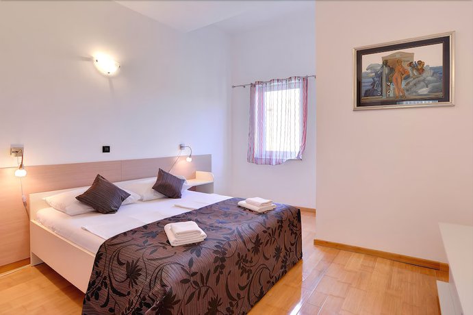 Imagen de la habitación del Hotel Zlatni rat Beach Resort. Foto 11