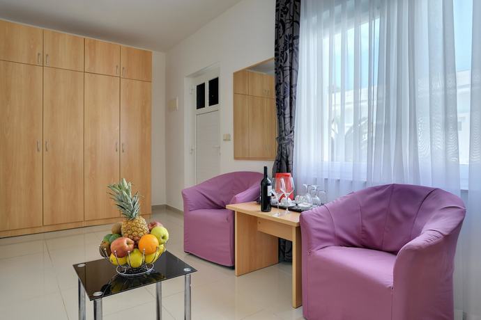 Imagen de la habitación del Hotel Zlatni rat Beach Resort. Foto 12