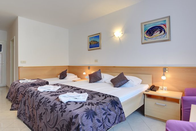 Imagen de la habitación del Hotel Zlatni rat Beach Resort. Foto 19