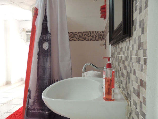 Imagen de la habitación del Hotel Zleepaway - Condado Tropic Sun. Foto 6