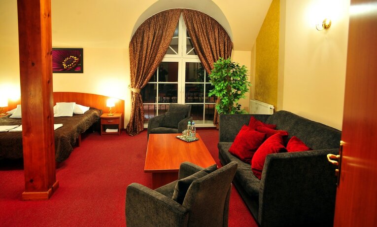 Imagen general del Hotel Zlote Deby. Foto 6
