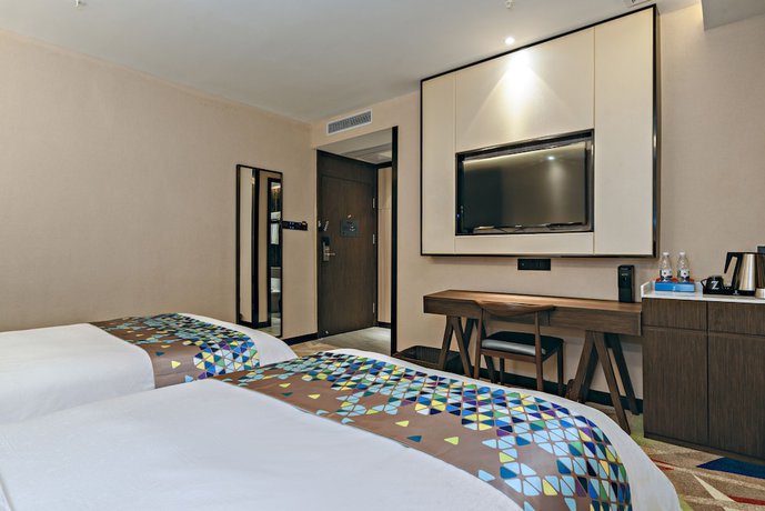 Imagen de la habitación del Hotel Zmax. Foto 6