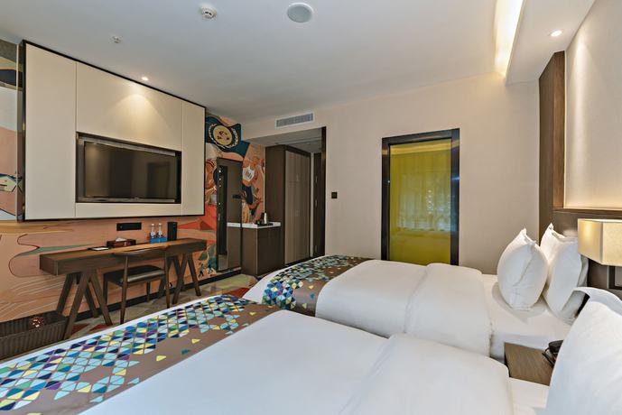 Imagen de la habitación del Hotel Zmax. Foto 8