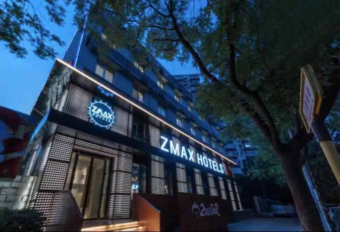 Imagen general del Hotel Zmax Hotel·Beijing Jiuxianqiao Lido Xingji Bear. Foto 1