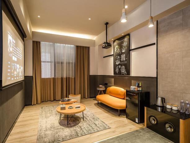 Imagen general del Hotel Zmax Hotel&middot;Zhuhai Gongbei Port. Foto 2