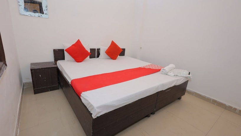 Imagen de la habitación del Hotel ZoVo Agra. Foto 12