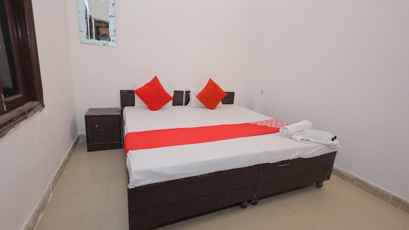 Imagen de la habitación del Hotel ZoVo Agra. Foto 16