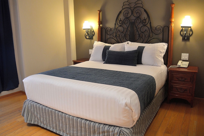 Imagen de la habitación del Hotel Zocalo Central and Rooftop Mexico City. Foto 7