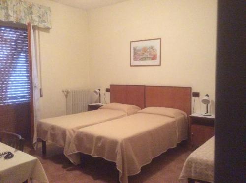 Imagen de la habitación del Hotel Zocca. Foto 8