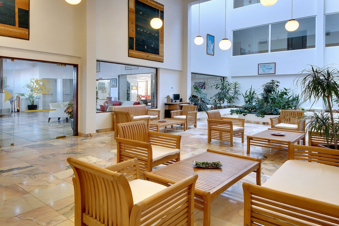 Imagen de los interiores del Hotel Zodiaco, Quarteira. Foto 9