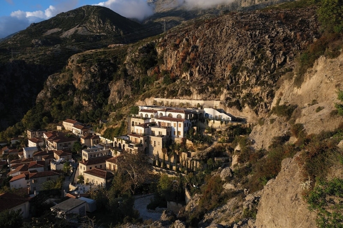Imagen general del Hotel Zoe Hora Dhermi. Foto 1