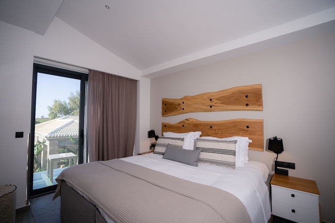 Imagen de la habitación del Hotel Zoe Seaside Resort. Foto 5