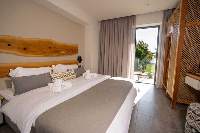 Imagen de la habitación del Hotel Zoe Seaside Resort. Foto 6