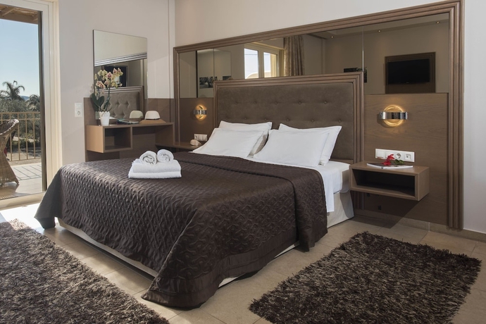 Imagen de la habitación del Hotel Zoe Seaside Resort. Foto 8