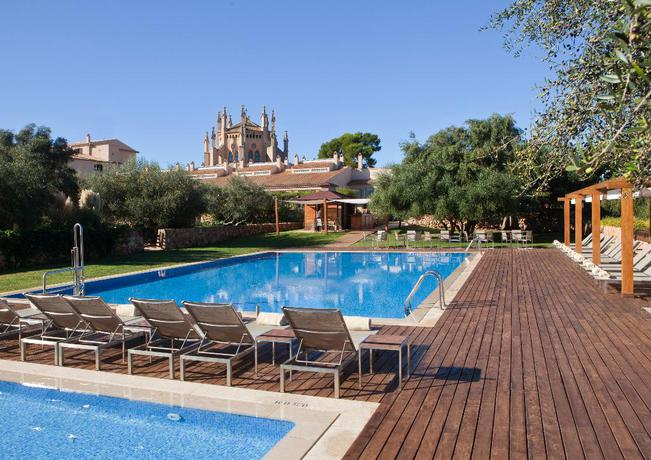 Imagen de la piscina del Hotel Zoetry Mallorca Wellness and Spa. Foto 20