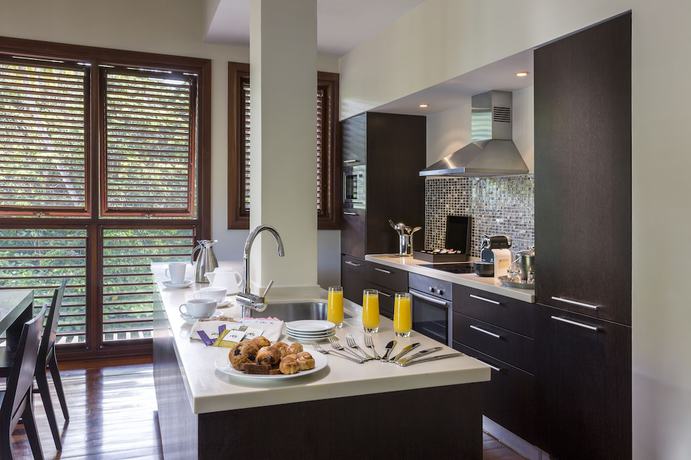 Imagen de la habitación del Hotel Zoetry Marigot Bay. Foto 11