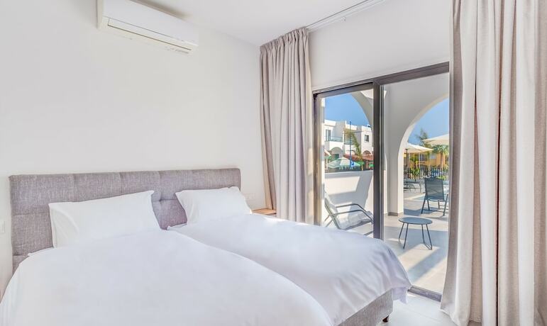 Imagen de la habitación del Hotel Zoi ayia Napa hotel. Foto 17