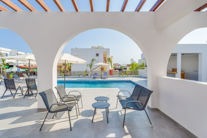 Imagen general del Hotel Zoi ayia Napa hotel. Foto 8