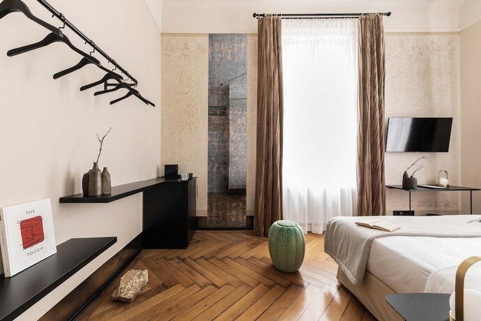 Imagen de la habitación del Hotel Zola - Palais de Boh&egrave;me. Foto 15