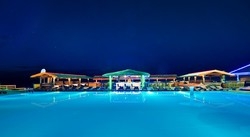 Imagen de la piscina del Hotel Zolotaya Buhta Hotel. Foto 7