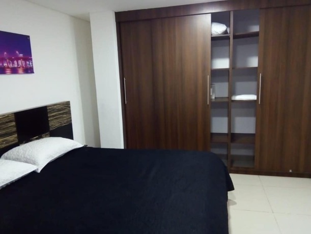 Imagen de la habitación del Hotel Zona Blanca. Foto 19